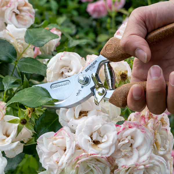 Hand shears bypass C1760 | Cork handle | Straight cutting head &amp; forged metal body